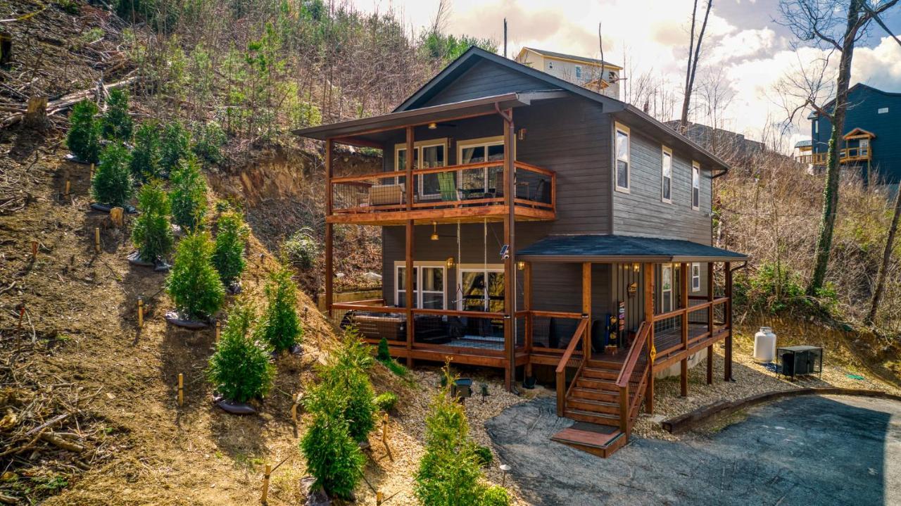 Villa Mins To Gburg Sleeps 8 Hot Tub Arcade Area Pool à Gatlinburg Extérieur photo